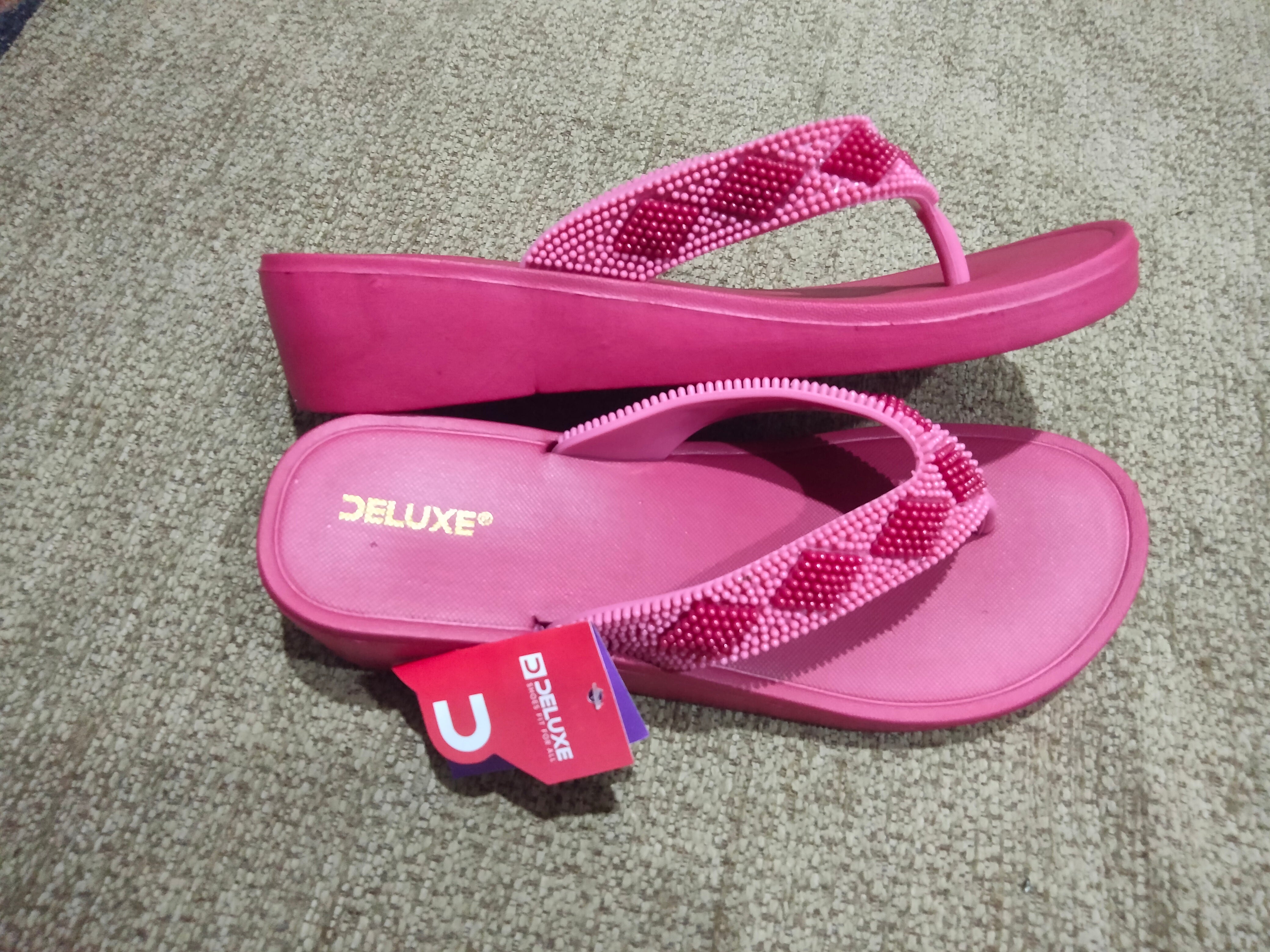 Deluxe footwear casual slippers for women