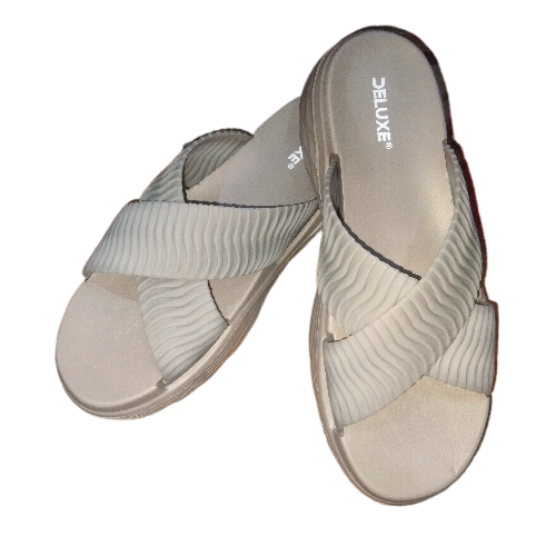 Thick sole Ladies slippers