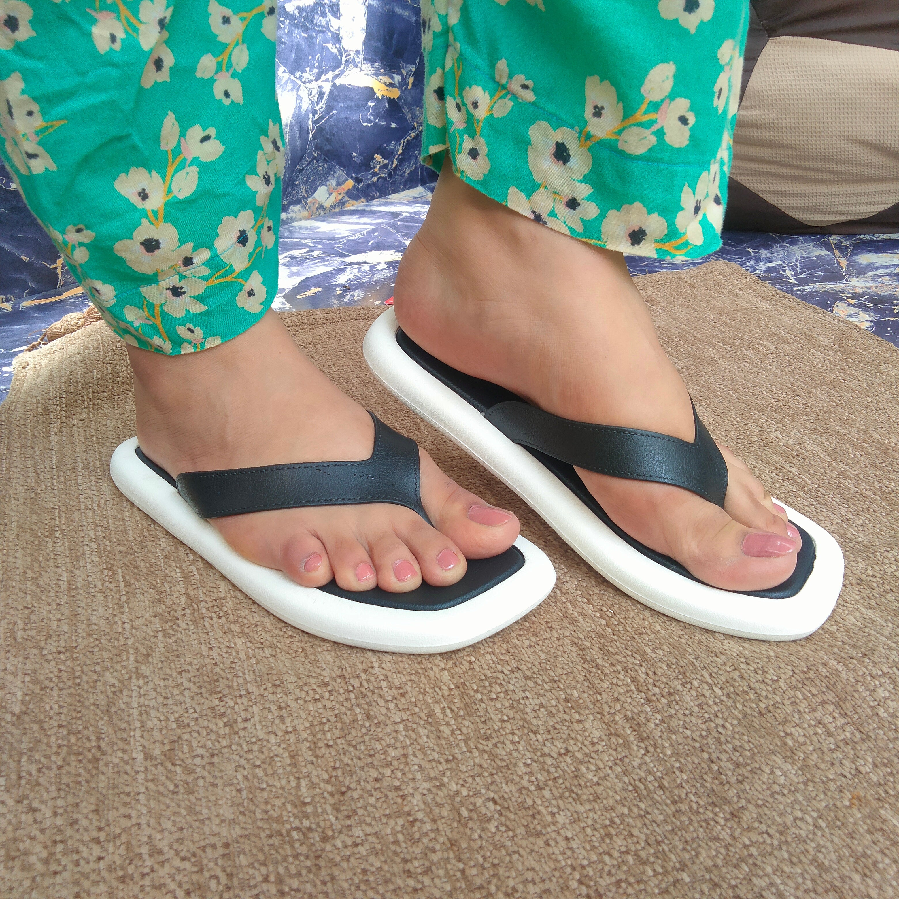 Anti-Slip Flip Flops Women Slipper